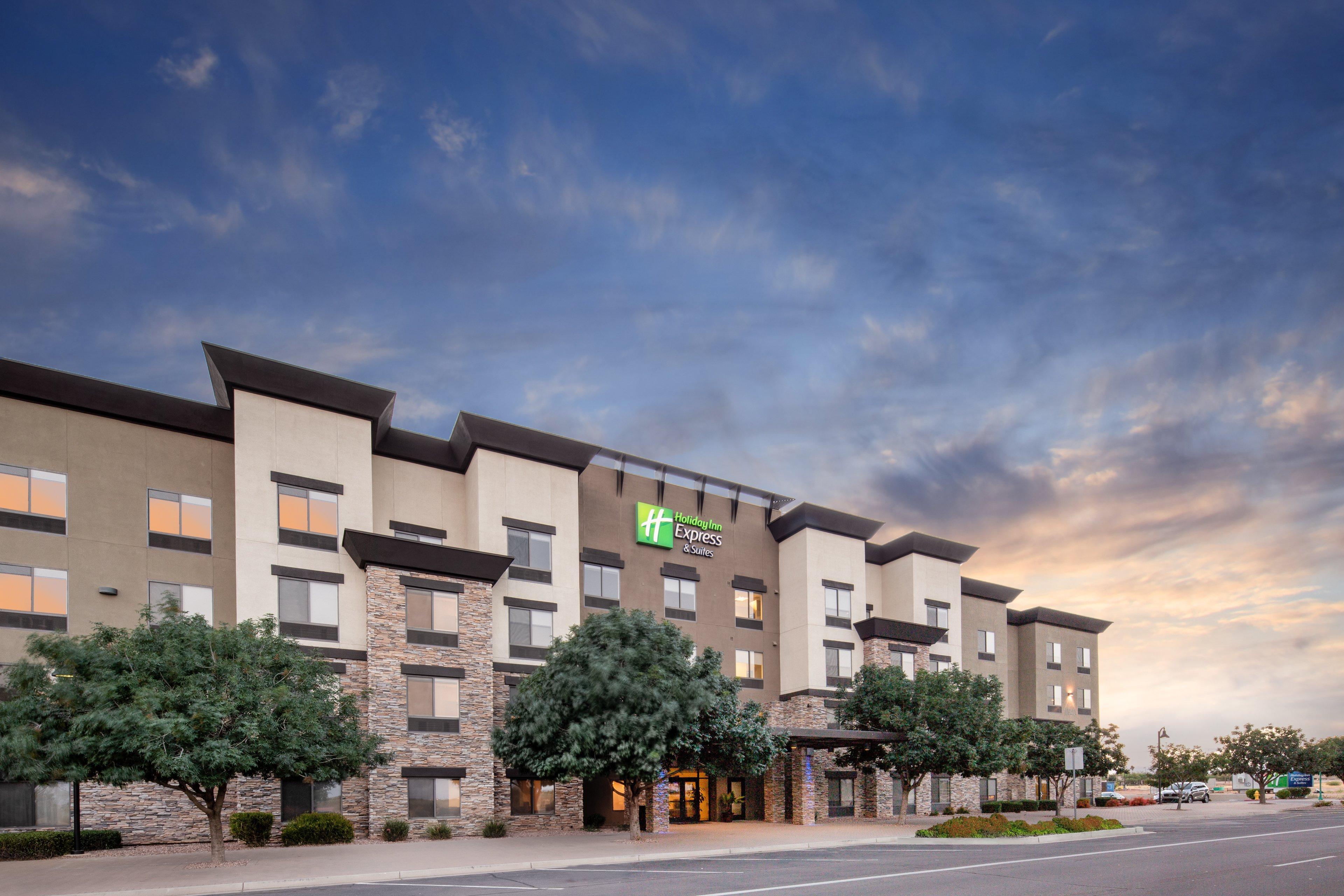 Holiday Inn Express Surprise, An Ihg Hotel Exterior foto